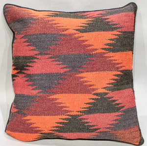 2382 Afghanistan Pillow 01'04"X01'04"